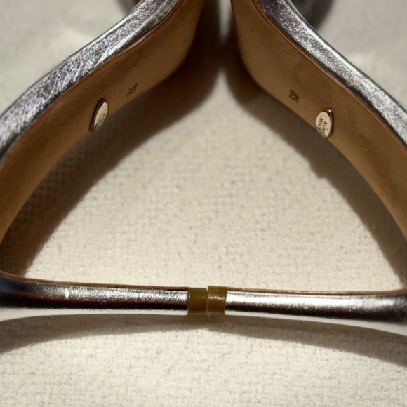 Badgley Mischka Sandals Heels Women 8.5 Metallic Silver Rhinestone Bridal Party - Picture 9 of 11